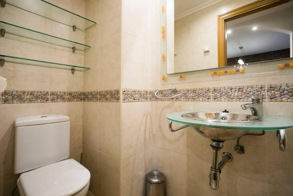 Berlín - Basquenjoy Apartamento Hondarribia Exterior foto