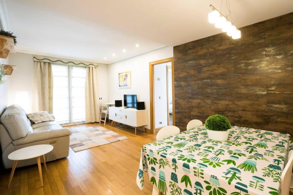 Berlín - Basquenjoy Apartamento Hondarribia Exterior foto