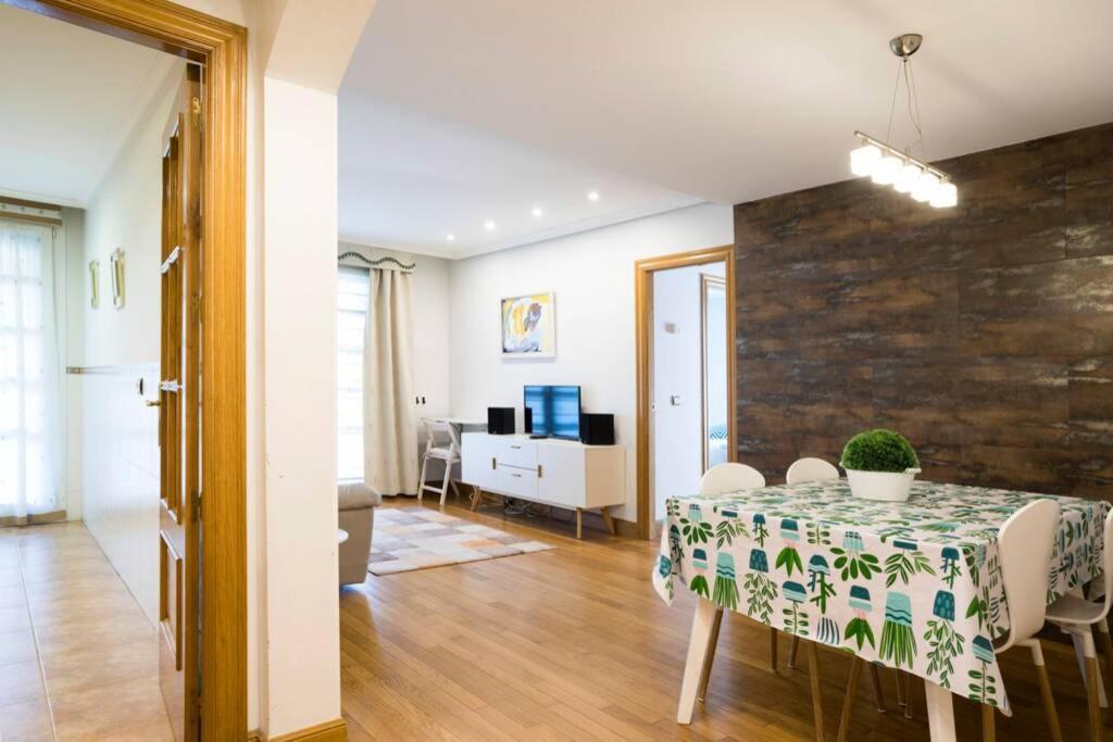 Berlín - Basquenjoy Apartamento Hondarribia Exterior foto